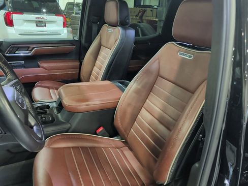 Used 2024 GMC Sierra 1500 Denali Ultimate AWD/4WD image 13