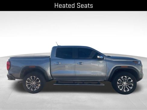 Used 2023 GMC Canyon Denali image 8