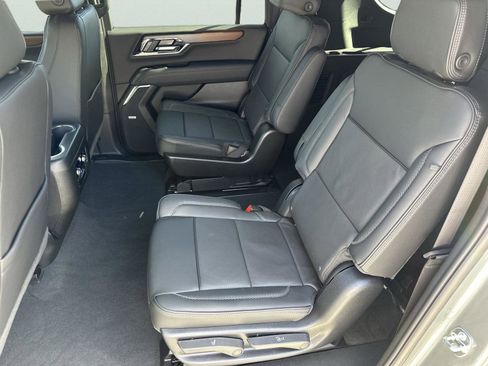 New 2026 GMC Yukon XL Denali w/ Sun & Power Step Package RWD image 19