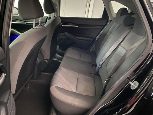 Used 2023 Kia Seltos LX AWD/4WD image 17
