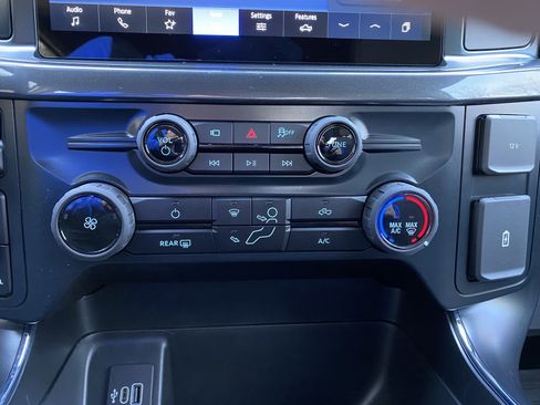 Used 2025 Ford F150 STX w/ Equipment Group 200A image 29