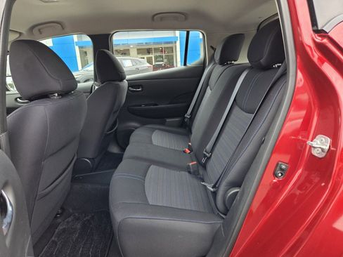 Used 2018 Nissan Leaf SV w/ SV All Weather Package image 22