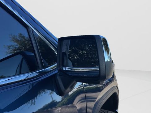 Used 2022 GMC Sierra 1500 SLT w/ SLT Premium Plus Package RWD image 36