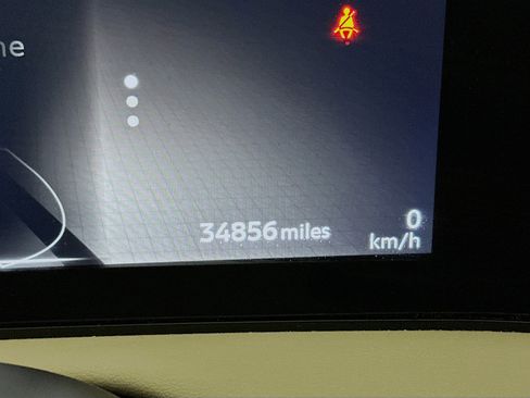 Used 2023 Nissan Ariya FWD image 18
