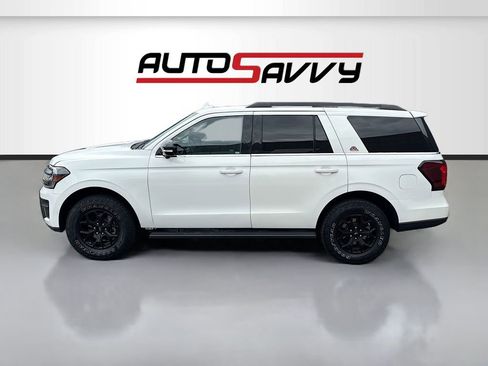 Used 2024 Ford Expedition Timberline image 4