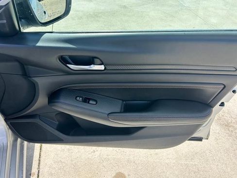 Used 2019 Nissan Altima 2.5 SR image 21