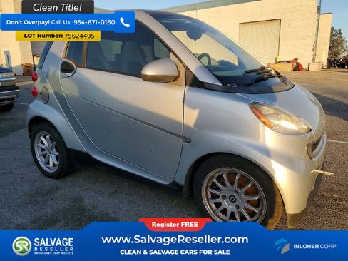 Used 2008 smart fortwo Coupe image 5