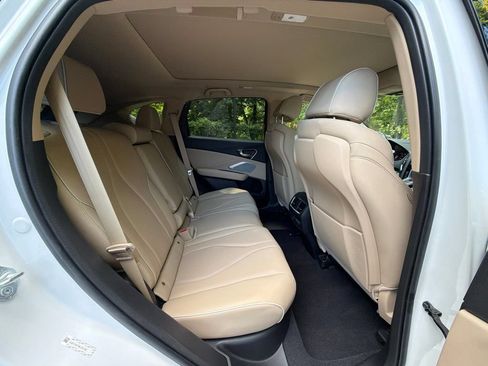 Used 2021 Acura RDX AWD w/ Advance Package image 11