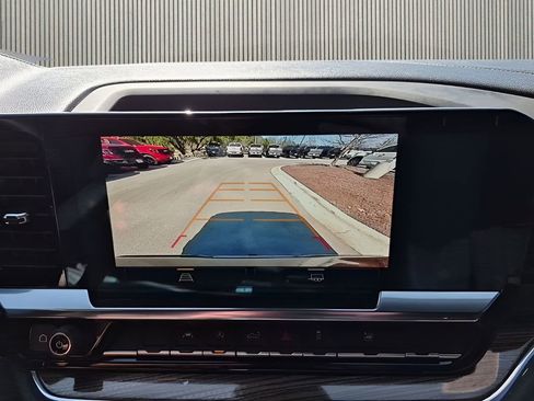 Used 2023 Chevrolet Silverado 1500 LT image 43