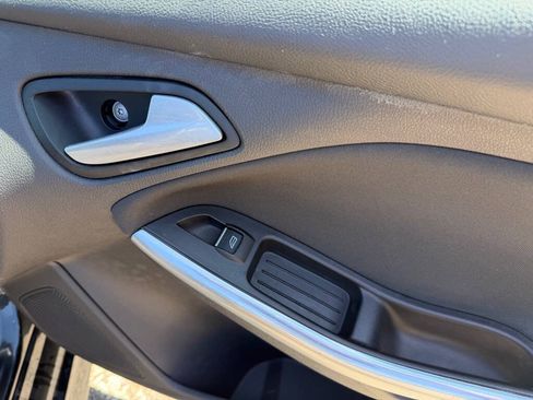 Used 2014 Ford Focus ST w/ Equipment Group 202A FWD image 46