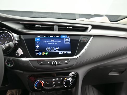 Used 2022 Buick Encore GX Preferred w/ Sport Touring Package image 20