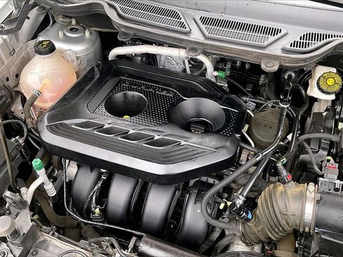 Used 2020 Ford EcoSport SES image 31