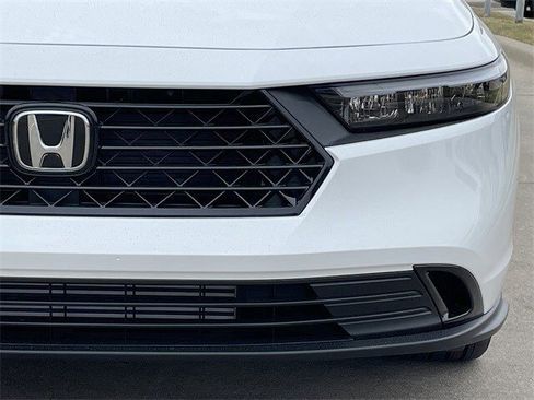 New 2026 Honda Accord SE image 7