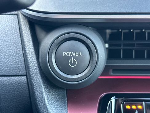 Used 2026 Toyota Prius Plug-In Hybrid image 23