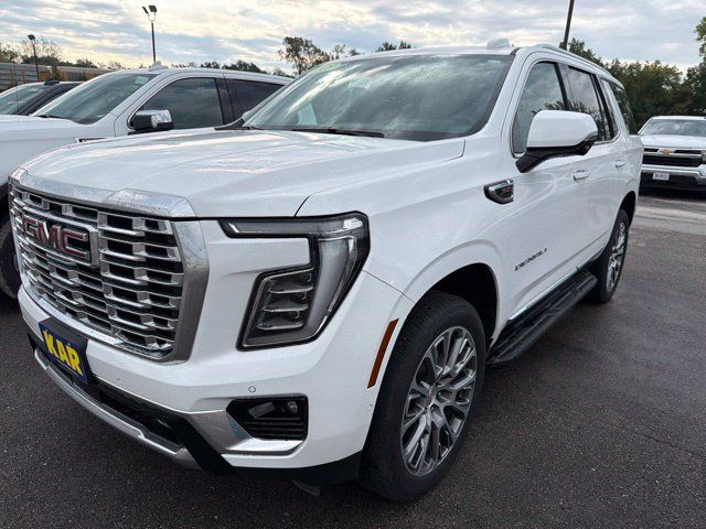 Used 2025 GMC Yukon Denali AWD/4WD image 4