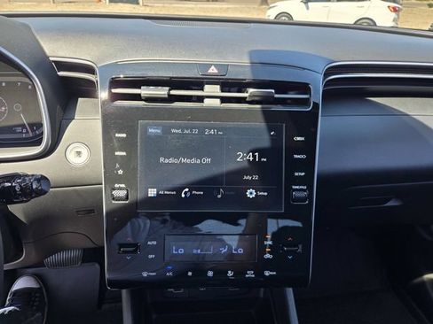 Used 2024 Hyundai Santa Cruz SEL FWD image 18