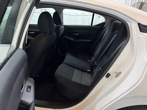 Used 2022 Nissan Sentra SV image 15