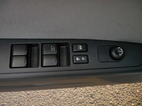 Used 2012 Nissan Sentra 2.0 SR image 19