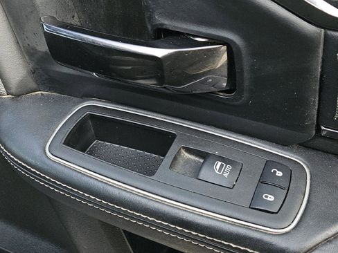 Used 2023 RAM 3500 Limited image 25