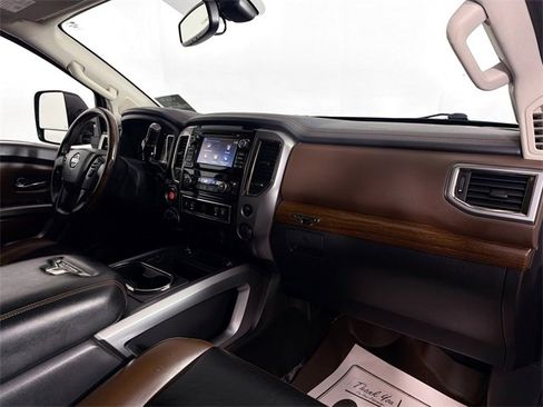 Used 2018 Nissan Titan Platinum Reserve image 26
