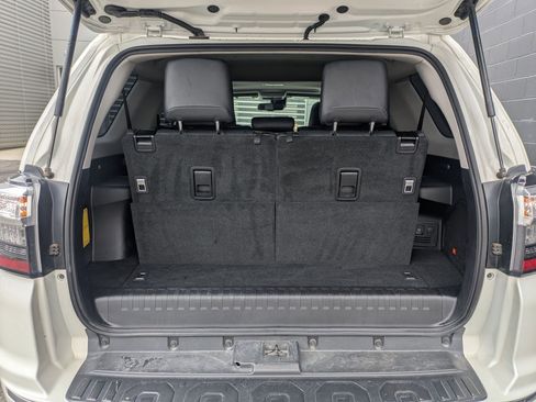 Used 2023 Toyota 4Runner Limited image 27