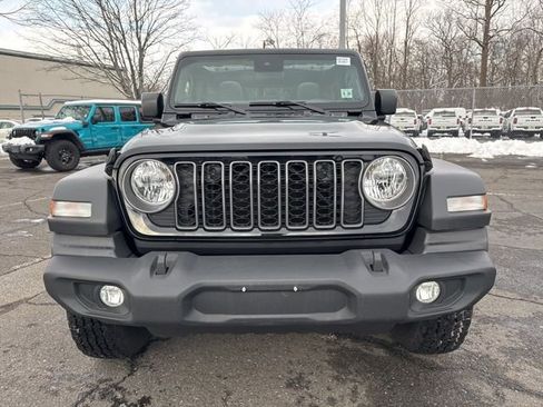 Used 2025 Jeep Wrangler Sport S image 2
