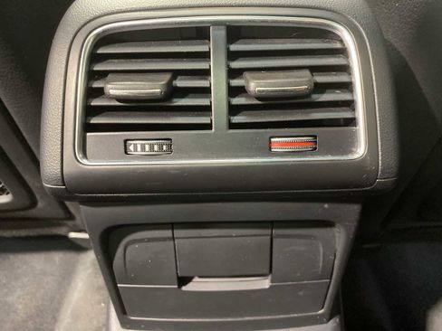 Used 2016 Audi Q5 2.0T Premium image 25