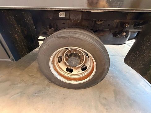 Used 2022 RAM 4500 Tradesman w/ Chrome Appearance Group AWD/4WD image 6