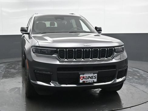 Used 2024 Jeep Grand Cherokee L Limited w/ Luxury Tech Group II AWD/4WD image 8