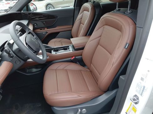 New 2026 Lincoln Nautilus Reserve image 12