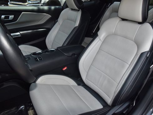 Used 2024 Ford Mustang GT Premium RWD image 15
