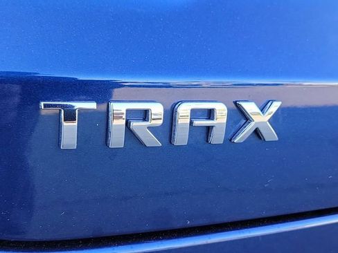 Used 2024 Chevrolet Trax LS w/ LS Convenience Package image 25