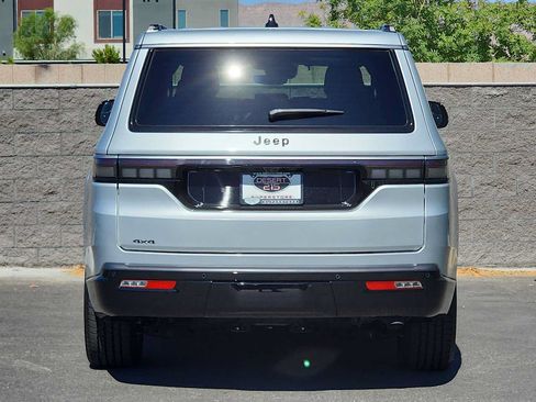 Used 2026 Jeep Grand Wagoneer 4WD image 7