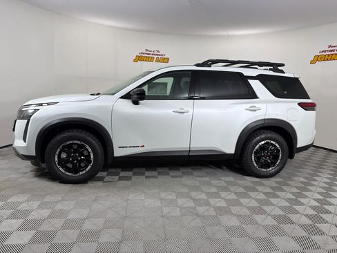 New 2026 Nissan Pathfinder Rock Creek w/ Rock Creek Premium Package AWD/4WD image 2