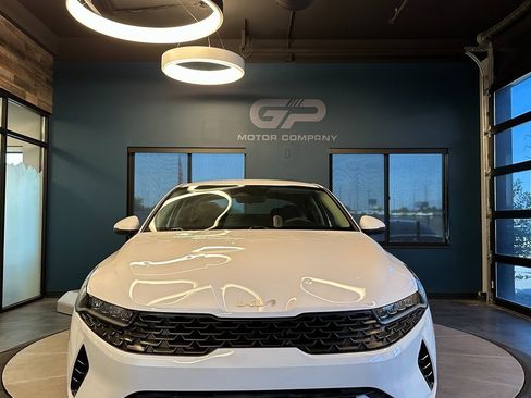 Used 2022 Kia K5 LXS image 8