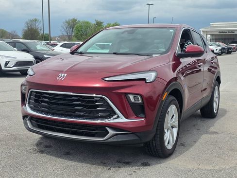 Used 2024 Buick Encore GX Preferred image 3