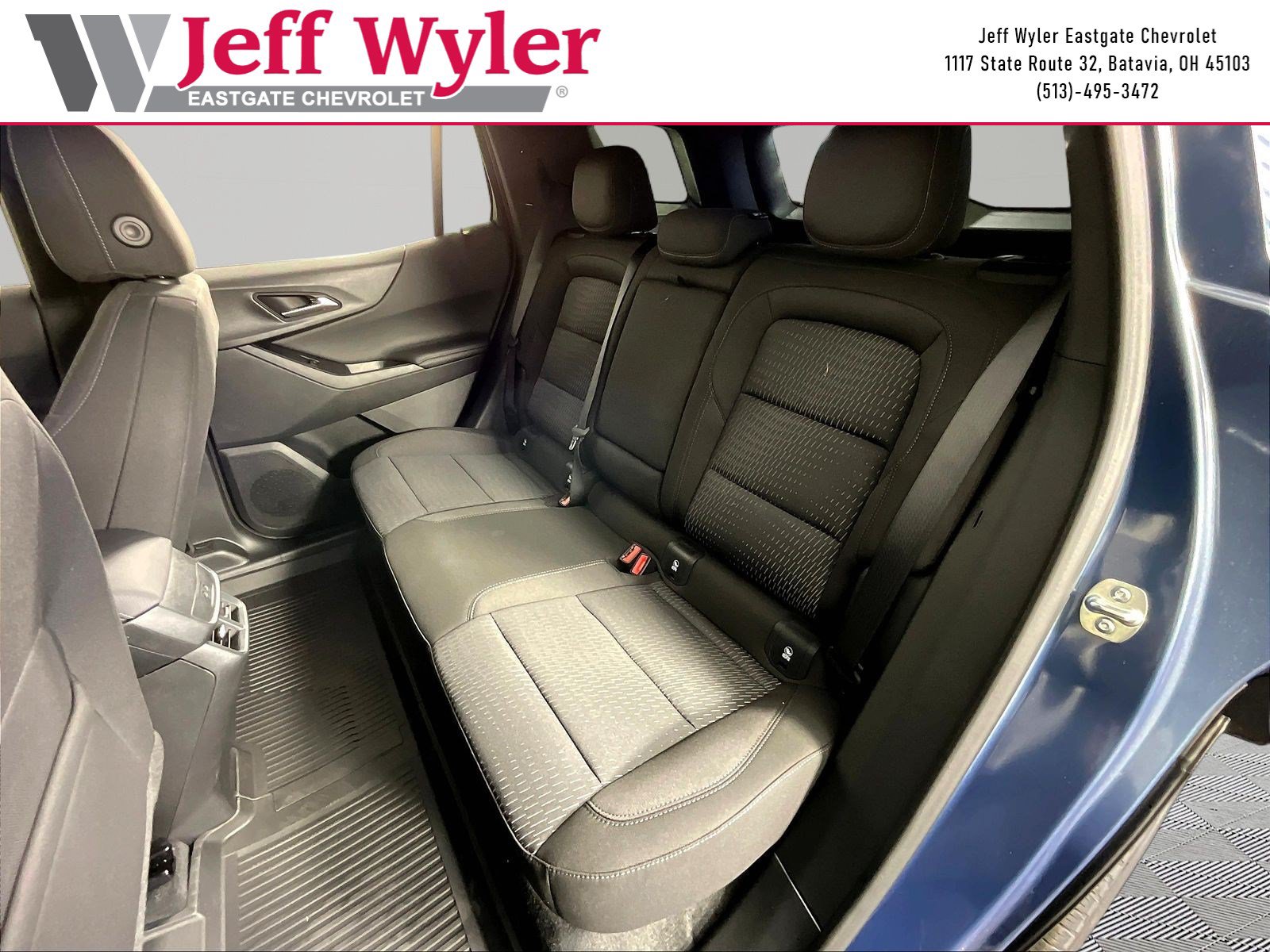 New 2026 Chevrolet Equinox LT w/ Safety and Technology Package FWD image 17