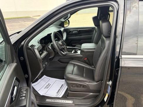 Used 2025 Chevrolet Tahoe LT w/ Comfort Package AWD/4WD image 9
