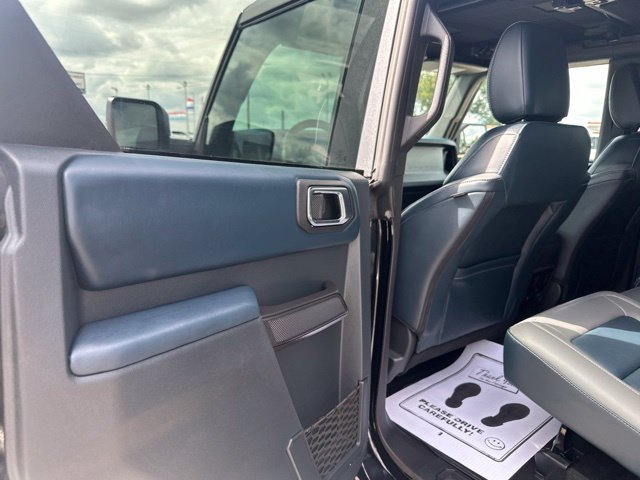 Used 2024 Ford Bronco Outer Banks AWD/4WD image 30