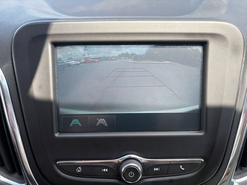 Used 2018 Chevrolet Equinox LT AWD/4WD image 24