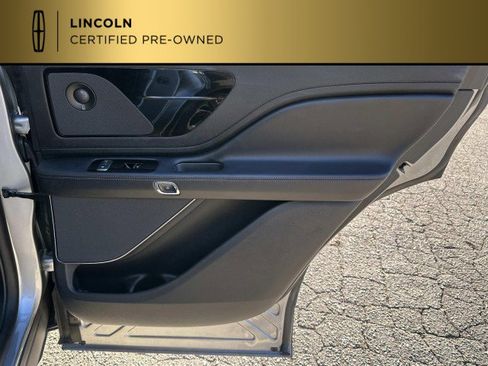 Certified 2023 Lincoln Aviator Reserve w/ Equipment Group 201A image 16