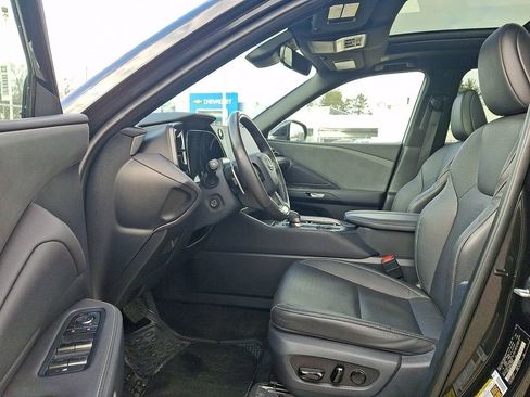 Used 2024 Lexus TX 350 AWD w/ Captains Chair Package image 15