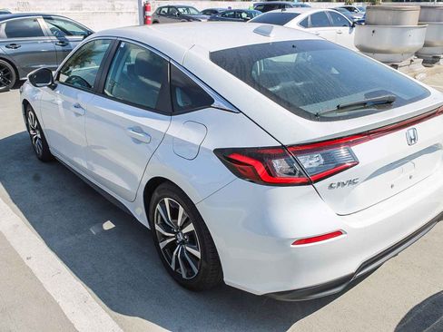 Certified 2024 Honda Civic EX-L image 7