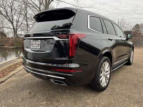 Used 2020 Cadillac XT6 Premium Luxury w/ Platinum Package image 4