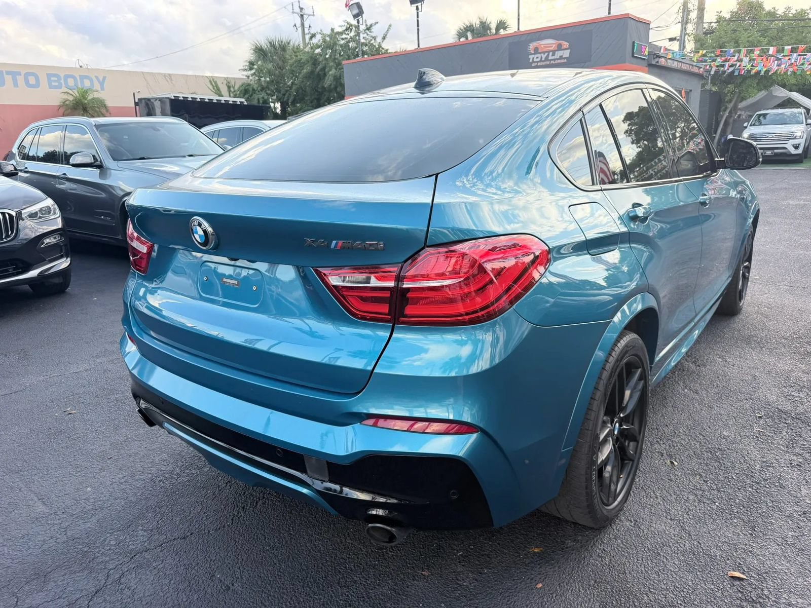 Used 2018 BMW X4 M40i AWD/4WD image 17