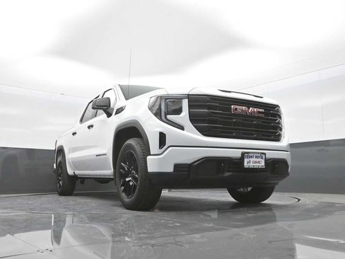 Used 2026 GMC Sierra 1500 Pro w/ Graphite Edition AWD/4WD image 32