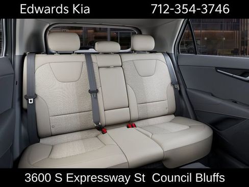 New 2026 Kia Niro EX FWD image 18