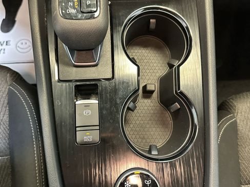 Certified 2024 Nissan Rogue SV image 23