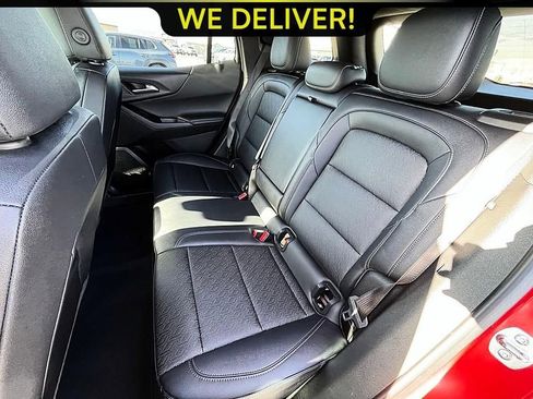 Used 2025 Chevrolet Equinox LT w/ Convenience Package II AWD/4WD image 14