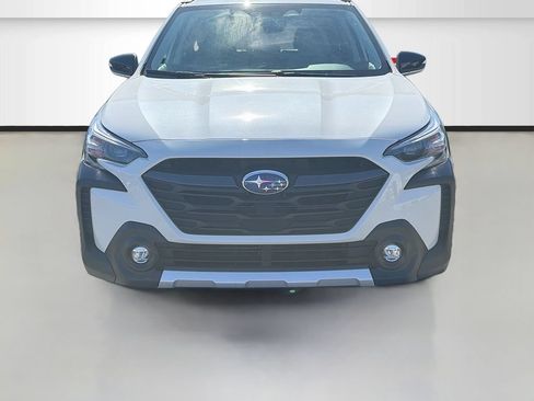 Used 2023 Subaru Outback Limited XT AWD/4WD image 2